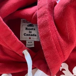 Roots hoodie size medium